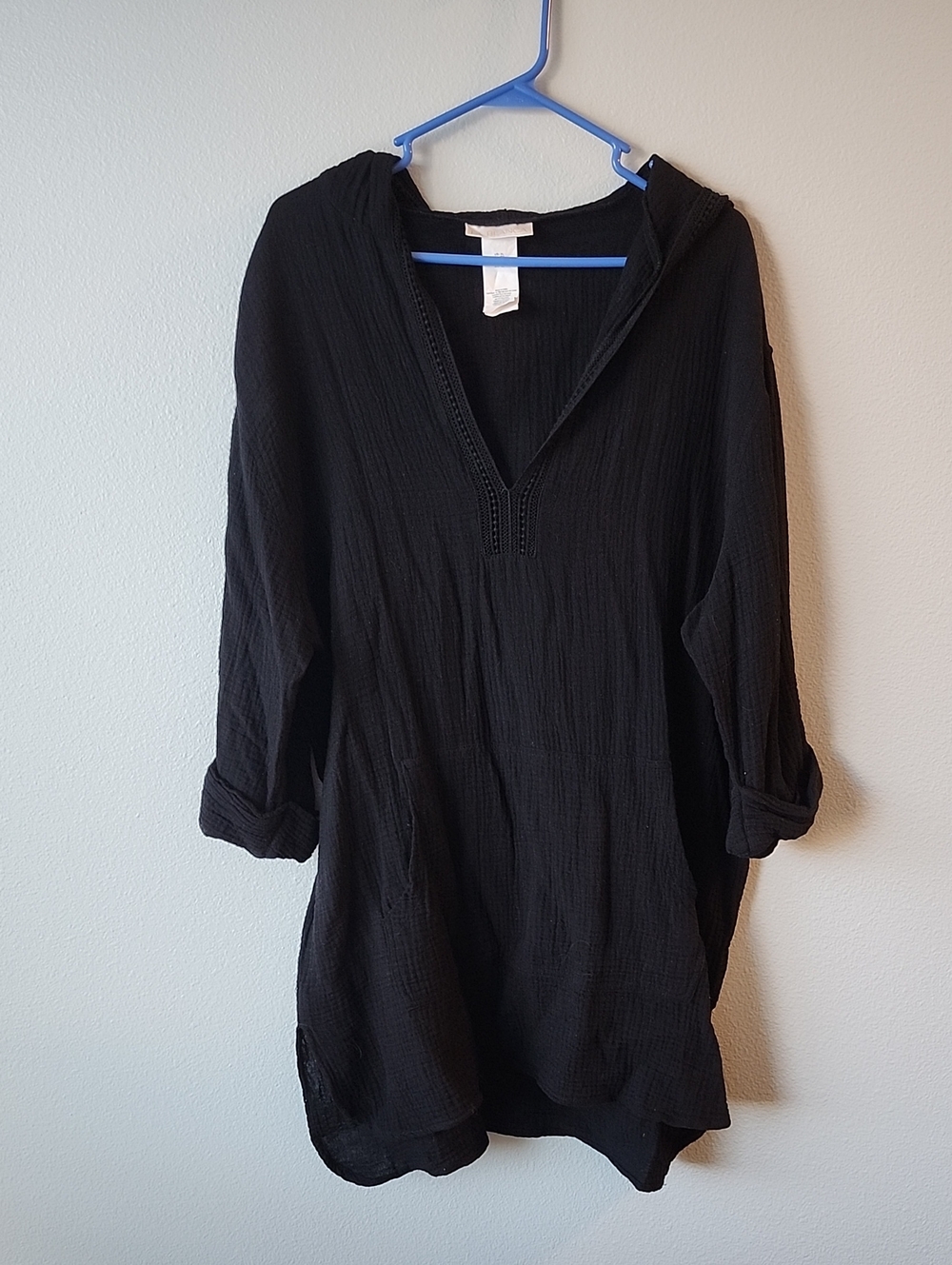 La Blanca Black Long-Sleeve Hooded Tunic Dress